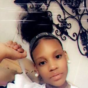 Meet your Posher, Ni